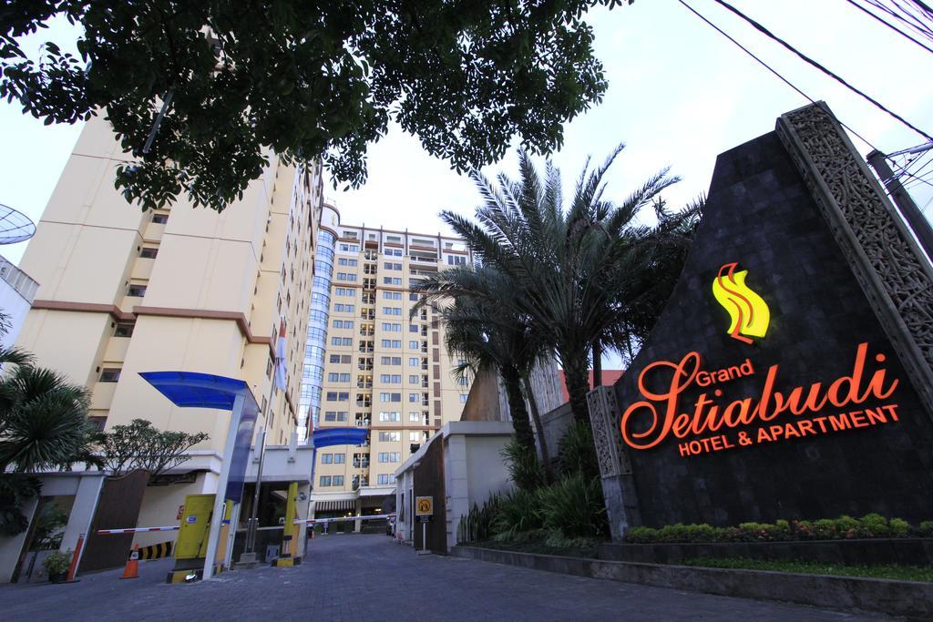Grand Setiabudi Hotel Bandung Eksteriør bilde